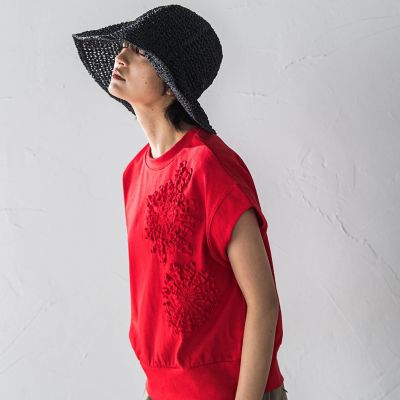 フラワーモチーフフレンチスリーブプルオーバー≪手洗い可能≫