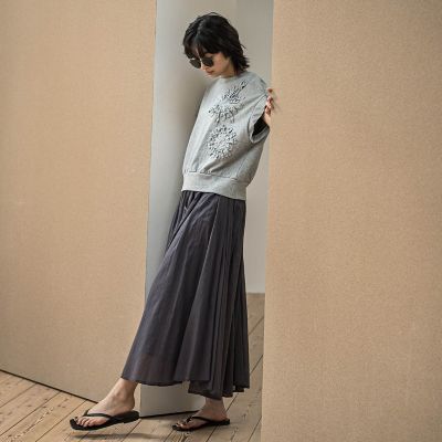 フラワーモチーフフレンチスリーブプルオーバー≪手洗い可能≫
