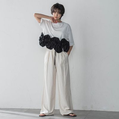 ボリュームフリルヘムドッキングクロップドＴシャツ≪手洗い可能≫
