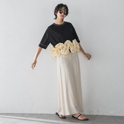ボリュームフリルヘムドッキングクロップドＴシャツ≪手洗い可能≫