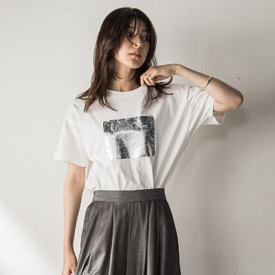 【ＷＥＢ限定】スクエア箔オーバーサイズＴシャツ≪手洗い可能≫