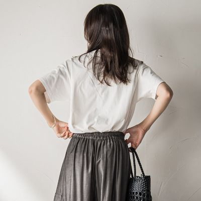 【ＷＥＢ限定】スクエア箔オーバーサイズＴシャツ≪手洗い可能≫