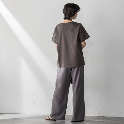 【ＷＥＢ限定】スクエア箔オーバーサイズＴシャツ≪手洗い可能≫