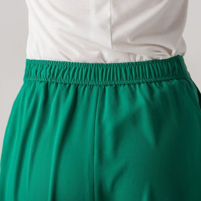 センターラインストレートパンツ≪手洗い可能≫