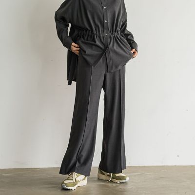 サイドスリットワイドパンツ≪洗濯機で洗える≫