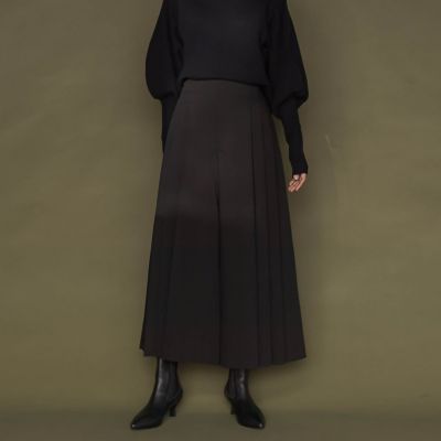 プリーツキュロットパンツ