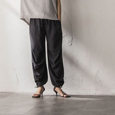 WEB限定】タックパラシュートパンツ | MAYSON GREY (Women