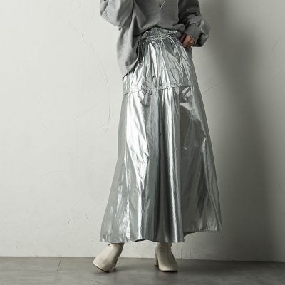 ドロストギャザースカート