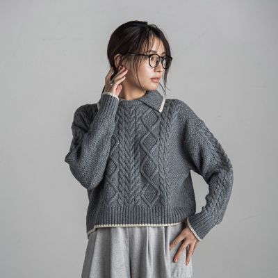 【カタログ掲載】襟付きケーブルニットプルオーバー≪手洗い可能≫