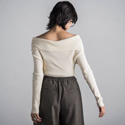 【ＷＥＢ限定カラーあり】オフショルダーニットプルオーバー≪手洗い可能≫