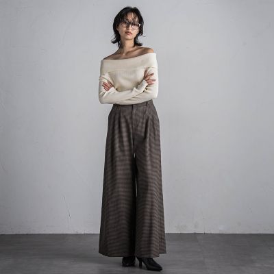 【ＷＥＢ限定カラーあり】オフショルダーニットプルオーバー≪手洗い可能≫