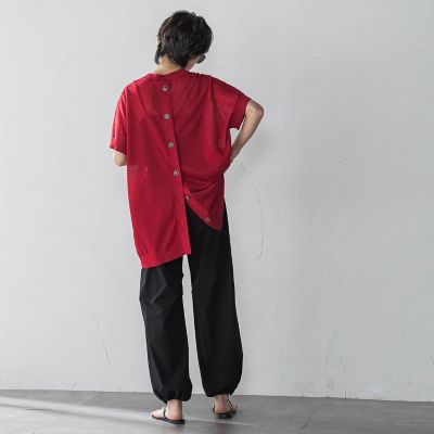 ＢＡＣＫ釦アシンメトリーニットプルオーバー≪手洗い可能≫