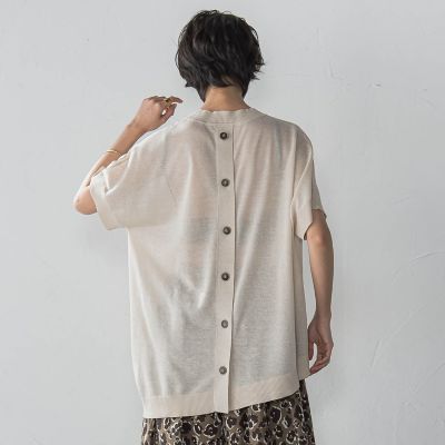 ＢＡＣＫ釦アシンメトリーニットプルオーバー≪手洗い可能≫