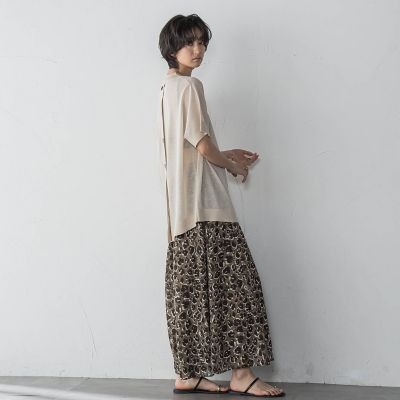 ＢＡＣＫ釦アシンメトリーニットプルオーバー≪手洗い可能≫