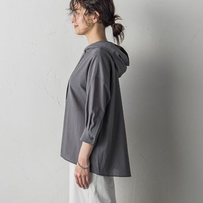 シアーフーディーブラウス≪洗濯機で洗える≫