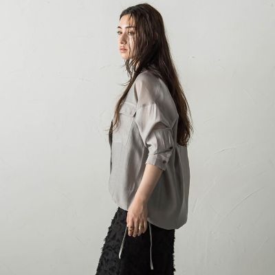 【メイソングレイ】【MAYSON GREY】ドロストヘムバンドカラーシャツ メイソングレイ MAYSON GREY ドロストヘムバンドカラーシャツ