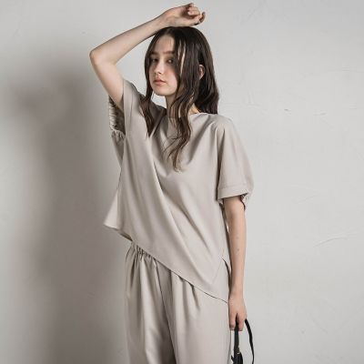 ウェザーストレッチバックギャザードルマンブラウス≪洗濯機で洗える≫