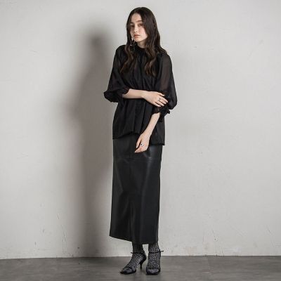 ギャザーネックボリュームブラウス≪手洗い可能≫