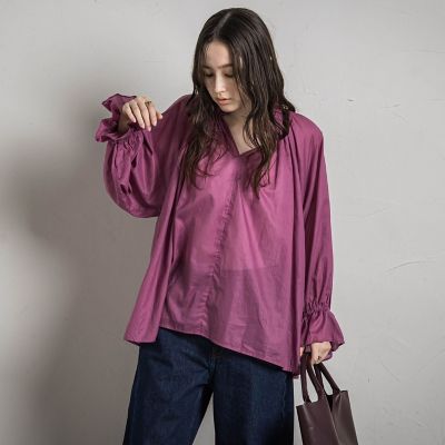 ギャザーネックボリュームブラウス≪手洗い可能≫