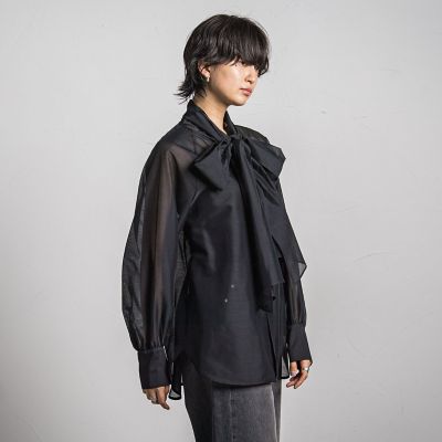 【カタログ掲載】シアーボウタイボリュームスリーブブラウス≪洗濯機で洗える≫