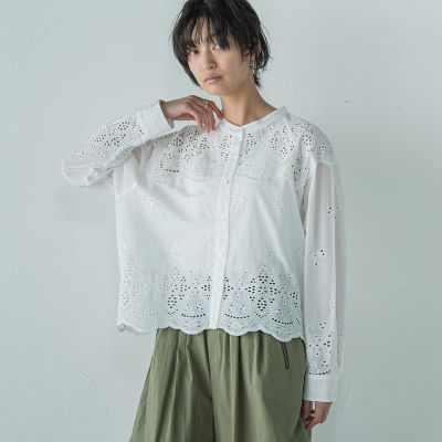 叶えるスカラップ刺繍クロップドシャツ≪手洗い可能≫