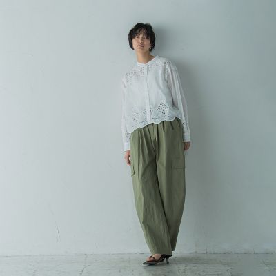 叶えるスカラップ刺繍クロップドシャツ≪手洗い可能≫