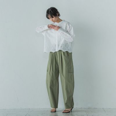 叶えるスカラップ刺繍クロップドシャツ≪手洗い可能≫