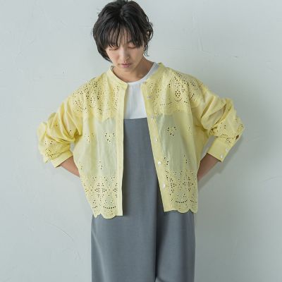 叶えるスカラップ刺繍クロップドシャツ≪手洗い可能≫