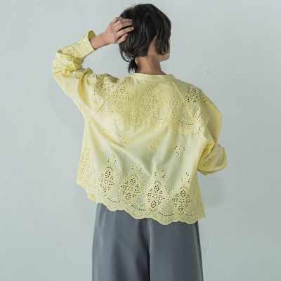 叶えるスカラップ刺繍クロップドシャツ≪手洗い可能≫