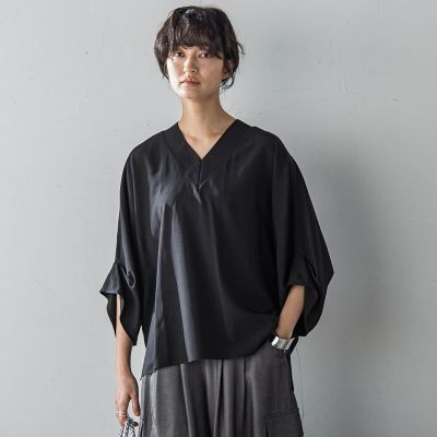 タックワイドスリーブＶネックドルマンブラウス≪手洗い可能≫
