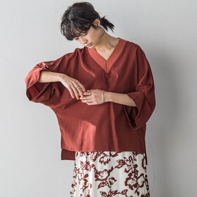 タックワイドスリーブＶネックドルマンブラウス≪手洗い可能≫