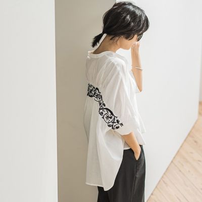 キャンブリックバックギャザー刺繍ブラウス≪手洗い可能≫