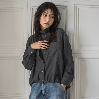 MAYSON GREY（Women）/メイソングレイ ドロストクロップドシャツ&#8810;洗濯機で洗える&#8811; 20チャコールグレー トップス【三越伊勢丹/公式】