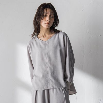 一瞬で楽とキレイを叶える】タンブラーオックスギャザー袖ブラウス