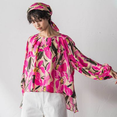 ＜MAYSON GREY（Women）＞ＩＰＥＫＥＲフラワープリントフレアブラウス