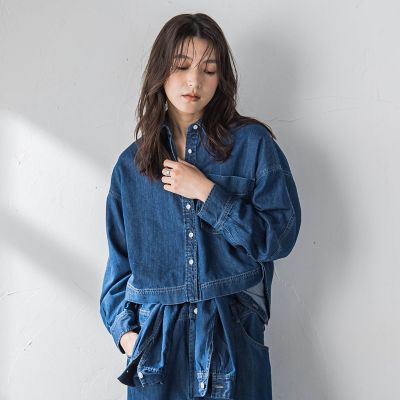 ＜MAYSON GREY（Women）＞ラウンドヘムデニムクロップドシャツ