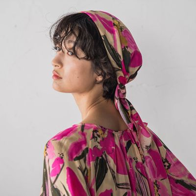 ＜MAYSON GREY（Women）＞ＩＰＥＫＥＲフラワープリントスカーフ