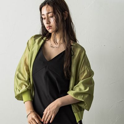 シアーＶネックブルゾン≪洗濯機で洗える≫