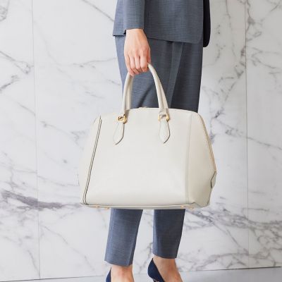 ＜Paul Stuart (Women)＞【Ｐｒｅｃｉｏｕｓ掲載】【８０周年記念アイテム】ＦＩＲＳＴ　ＢＡＧ　ＡＤＶＡＮＣＥ（撥水）