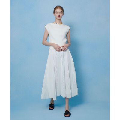 新品タグ付き 【LOULOU WILLOUGHBY】フリリーミニプルオーバー LOULOU WILLOUGHBY】フリリーミニプルオーバー