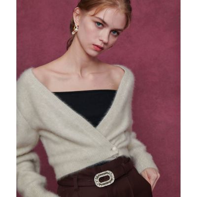 allureville (Women)/アルアバイル【LOULOU WILLOUGHBY】カシミヤブレンドファー加工Vカーディガン 12Lベージュ トップス【三越伊勢丹/公式】
