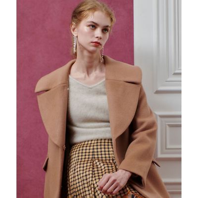 allureville (Women)/アルアバイル【LOULOU WILLOUGHBY】ショートビーバーテーラーコート 84キャメル アウター【三越伊勢丹/公式】