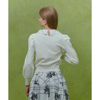 LOULOU WILLOUGHBY】フラワー衿付プルオーバー
