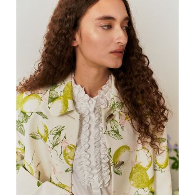 ＜allureville (Women)＞【ＬＯＵＬＯＵ　ＷＩＬＬＯＵＧＨＢＹ】ＲＡＴＴＩレモン柄ステンカラーコート