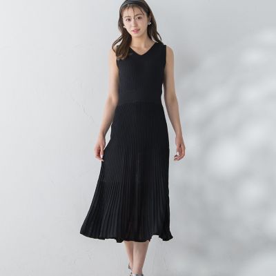 ＜QUEENS COURT（Women）＞バックリボンニットワンピース《手洗い可能／接触冷感》