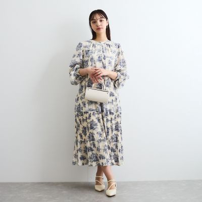 グラフィックプリーツワンピース≪洗濯機で洗える≫