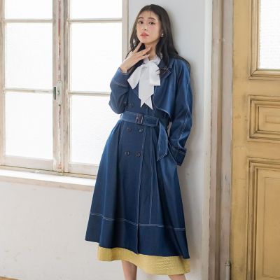 ＜QUEENS COURT（Women）＞デニムシャンブレートレンチコート