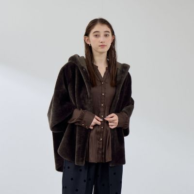 ショートファーボンディングケープコート | QUEENS COURT（Women