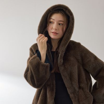 Max Mara/フェイクファーショートコート MAXMARA WEEKEND LINE（マックスマーラウィークエンドライン） WEEKEND