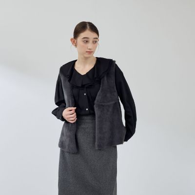 フェイクムートンファーペプラムジレ | QUEENS COURT（Women